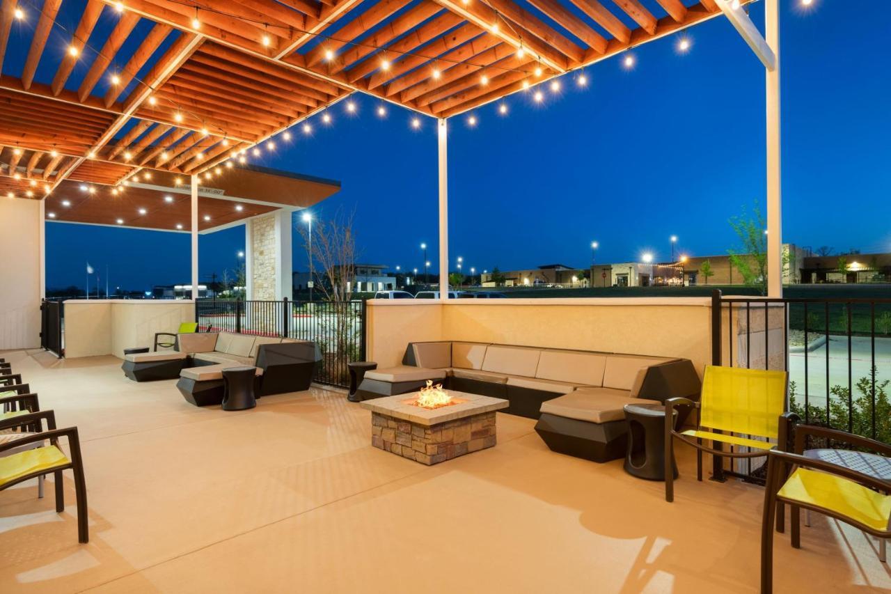 Springhill Suites By Marriott Weatherford Willow Park Exterior photo